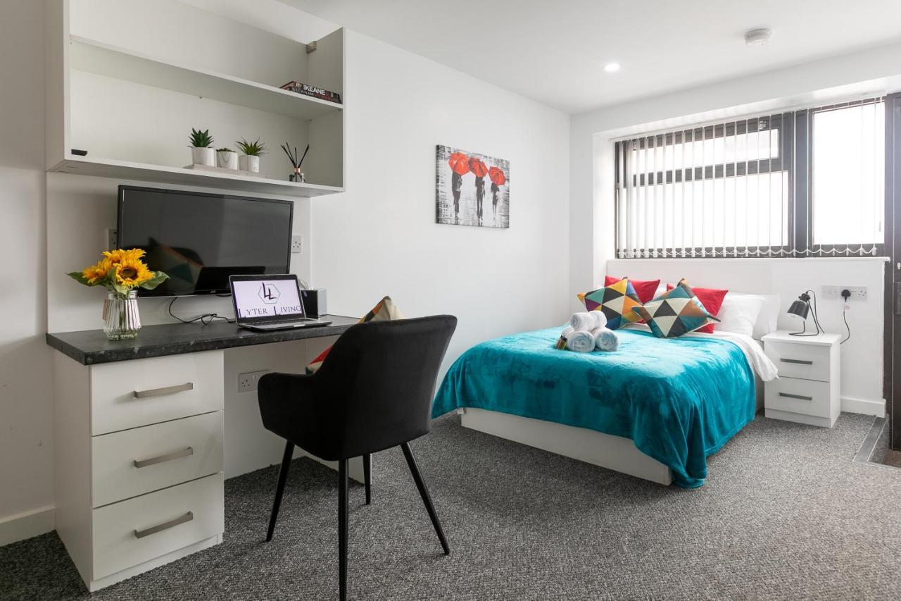 Studio Apartments By Lyter Living Desks & Wifi - Monthly Stays Available Λέστερ Εξωτερικό φωτογραφία